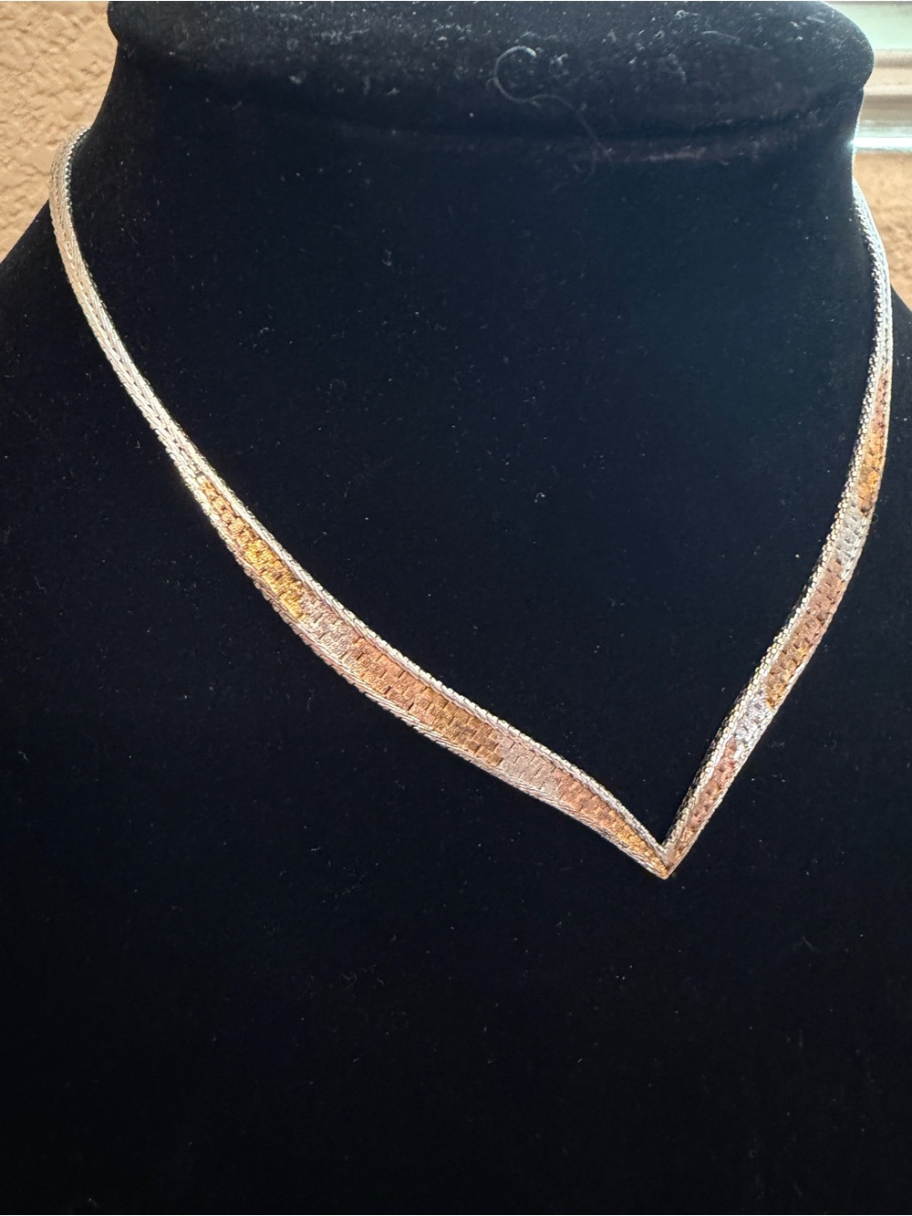 Sterling Silver Gold Riccio V Shape Necklace Chevron Chain Italy 925 Italy 1980s - Picture 2 of 9